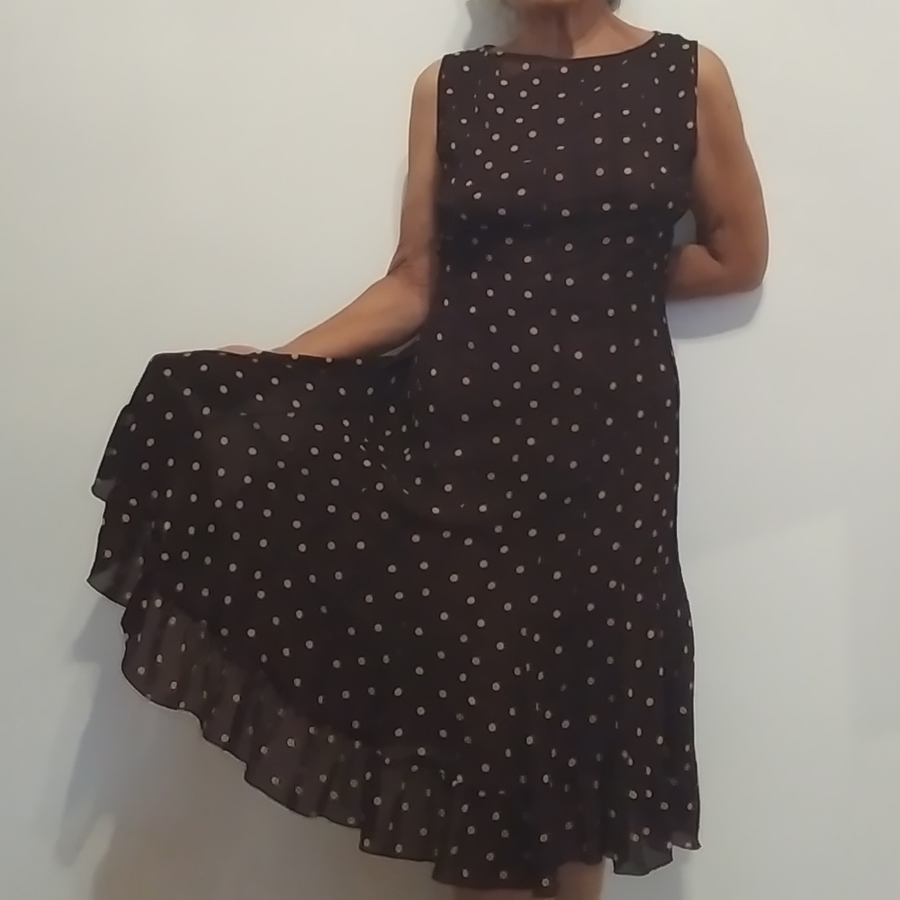 Laura Petites light and flowy summer dress